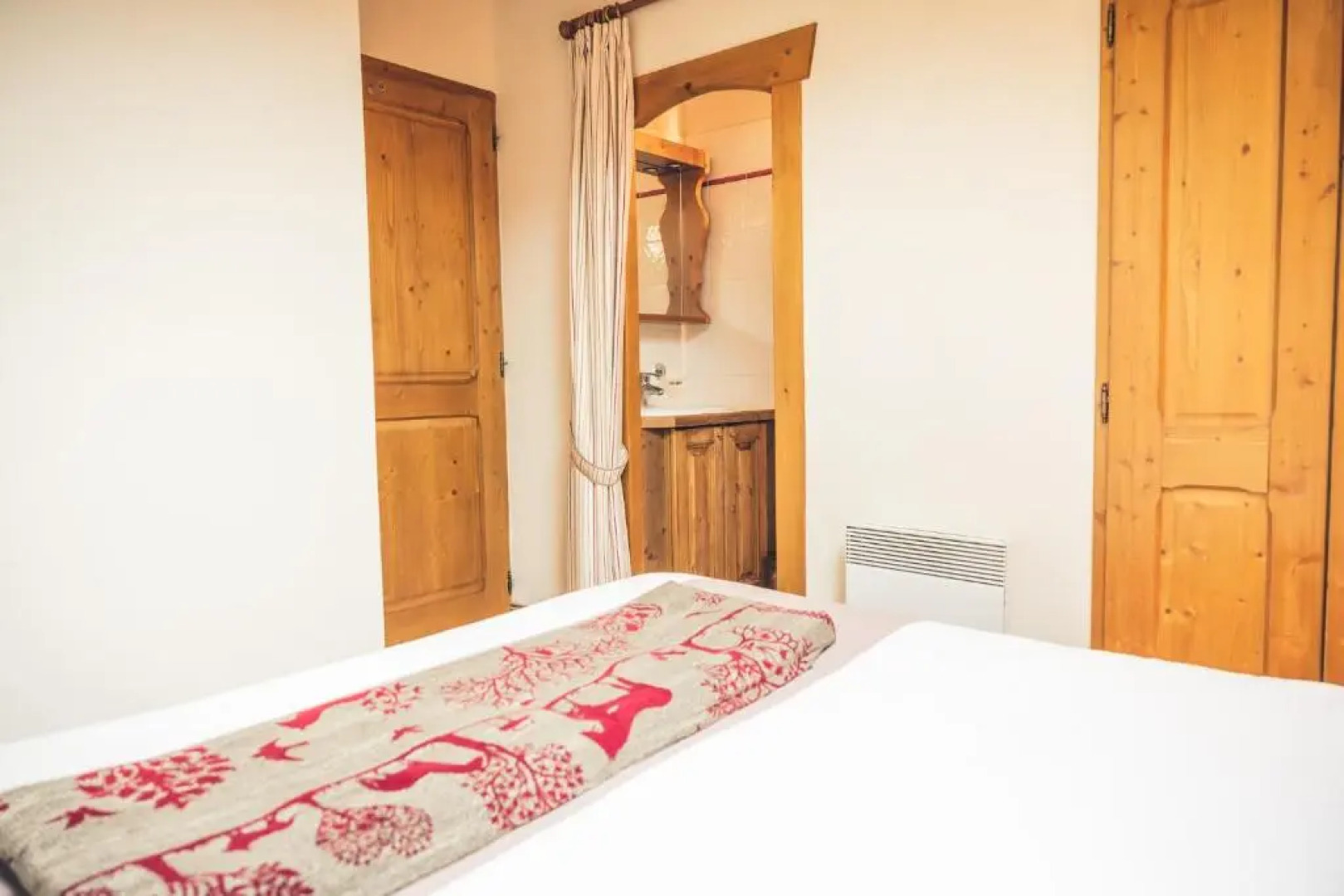 Le Serre D'or, grand appartement au pied des pistes de ski