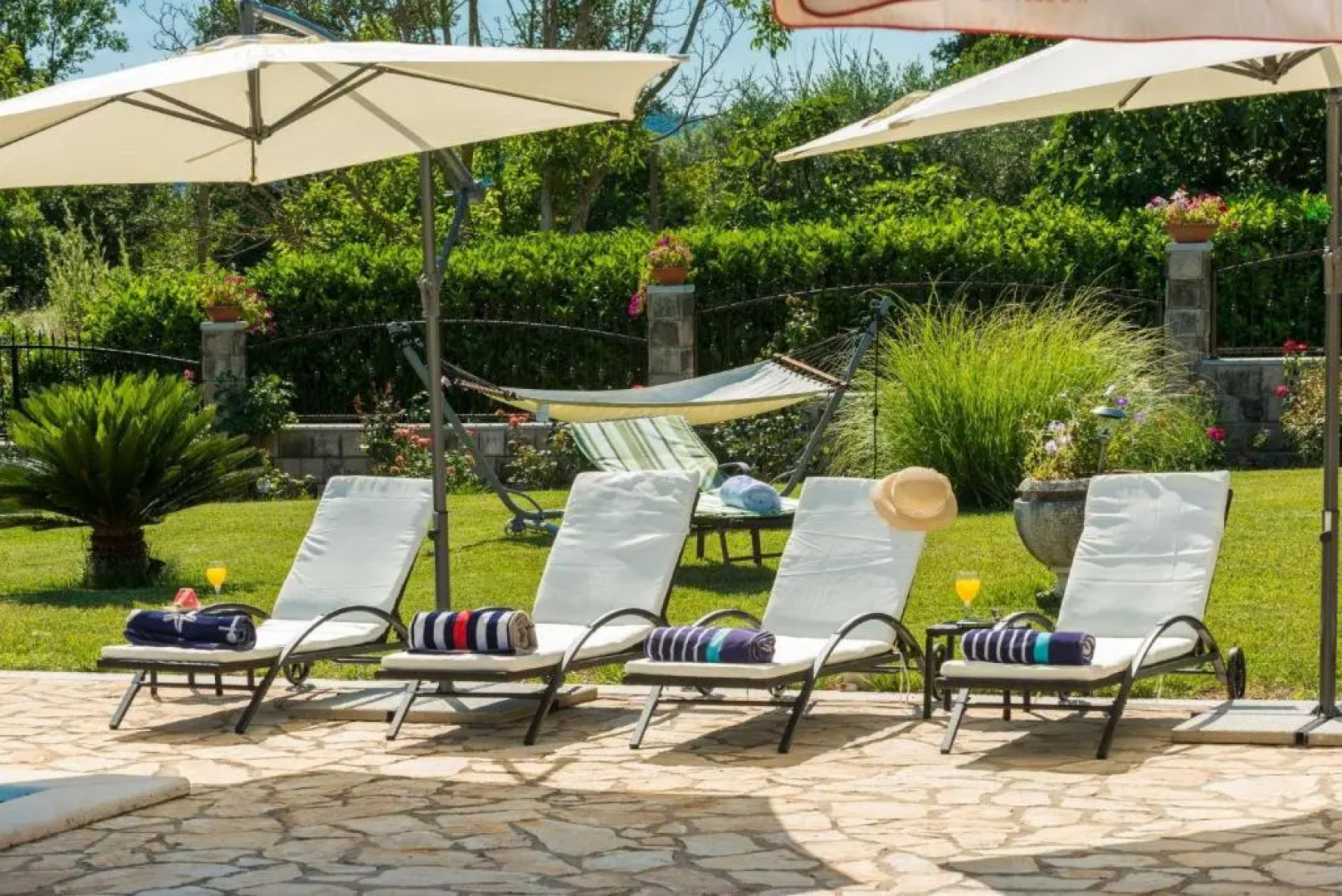 Villa Thousand Roses