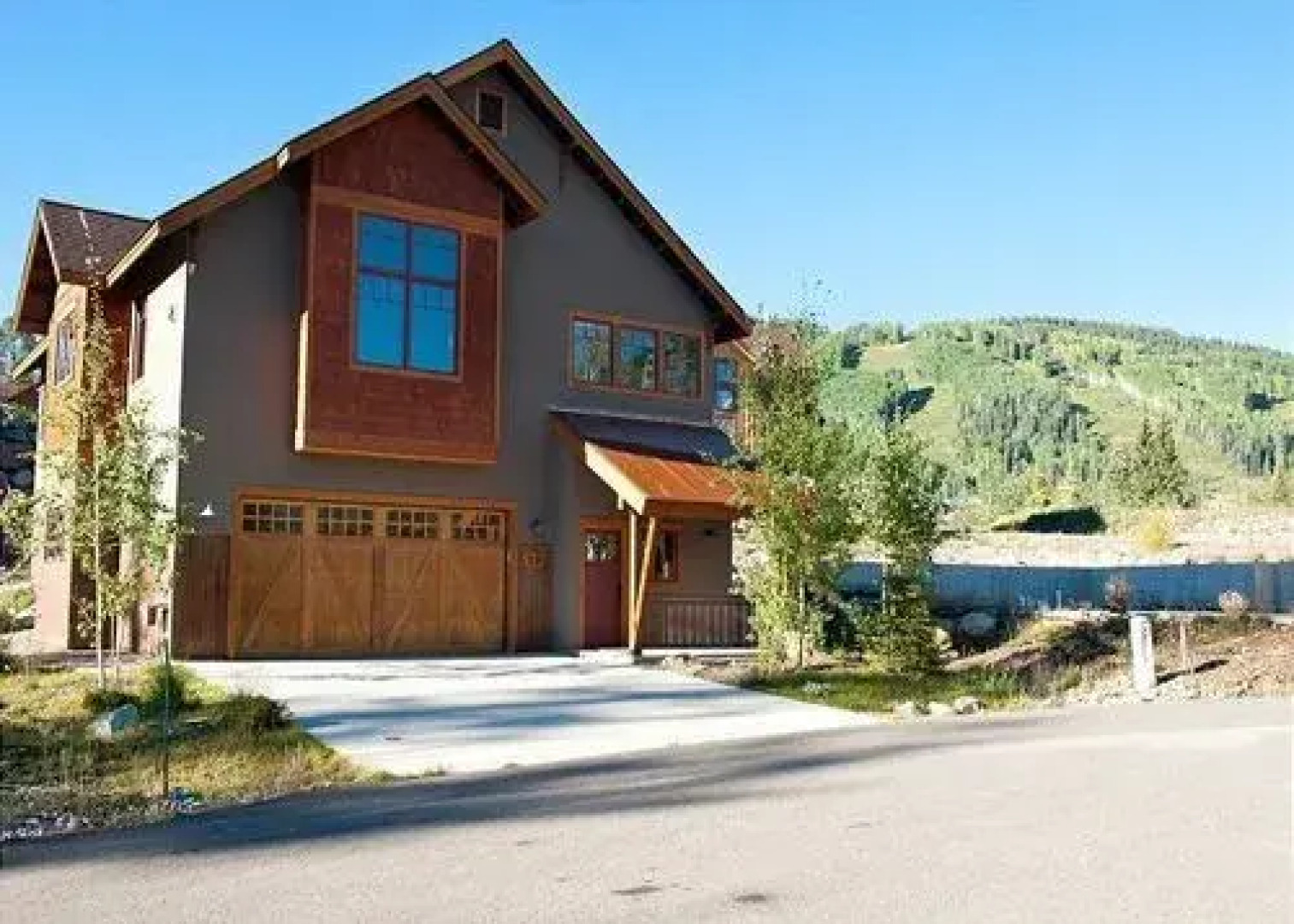 Twilight 18 Nordic by RedAwning