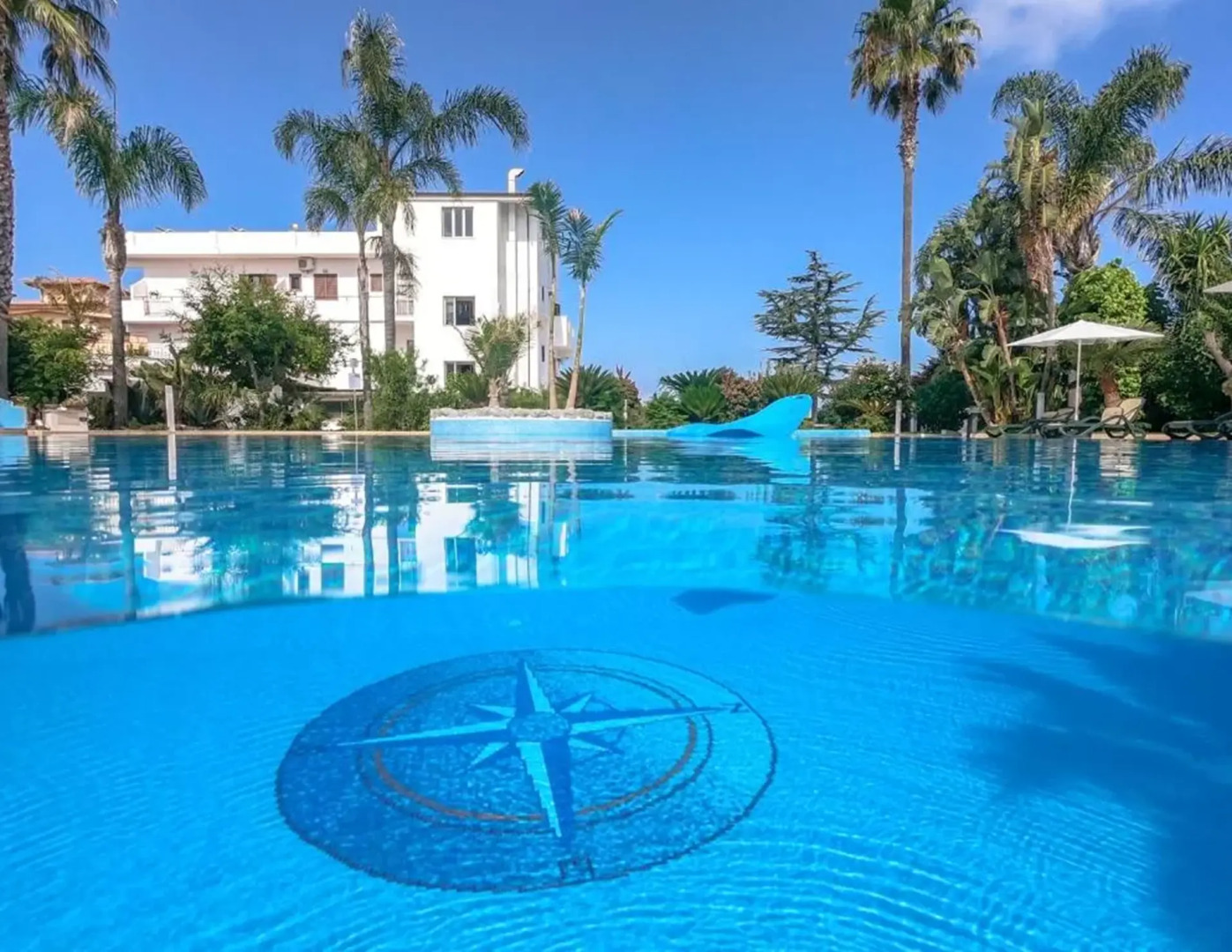 La Bussola Hotel Restaurant