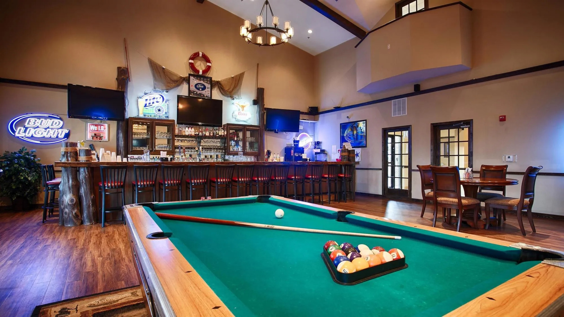 Best Western Plus Emory At Lake Fork Inn & Suites