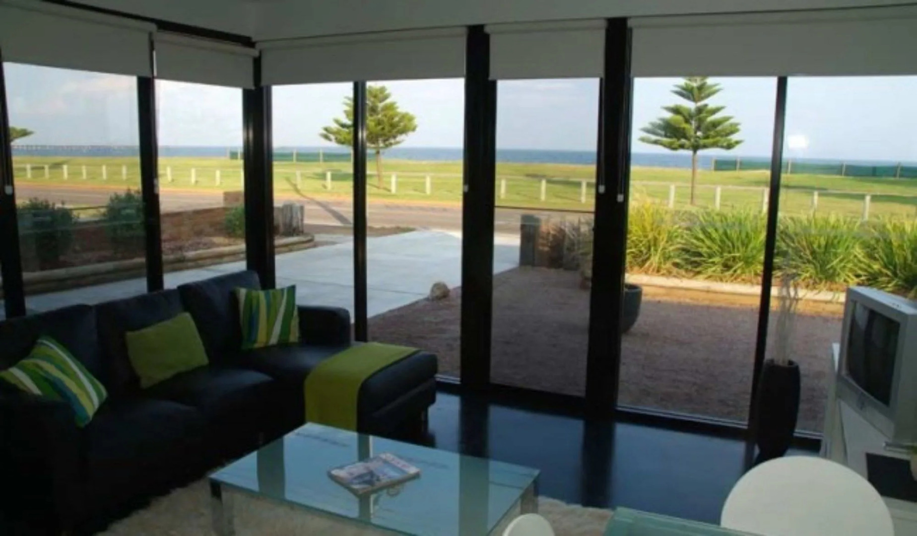 Esperance Island View Apartments