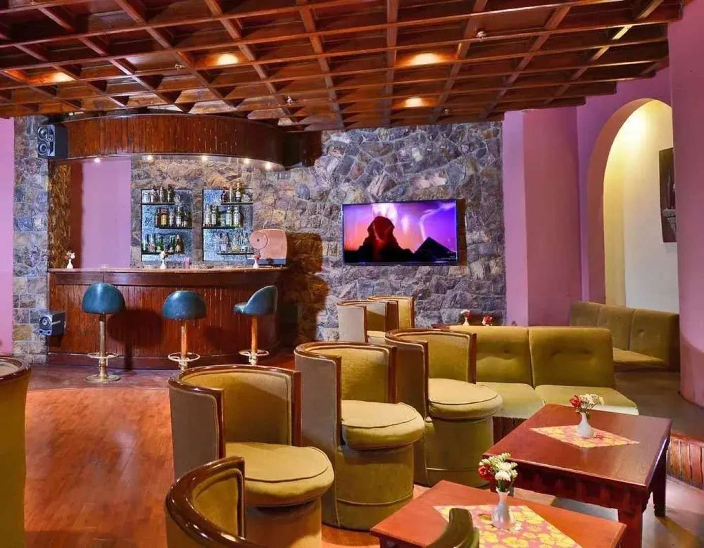 Golden Tulip Narmer Pyramids Hotel