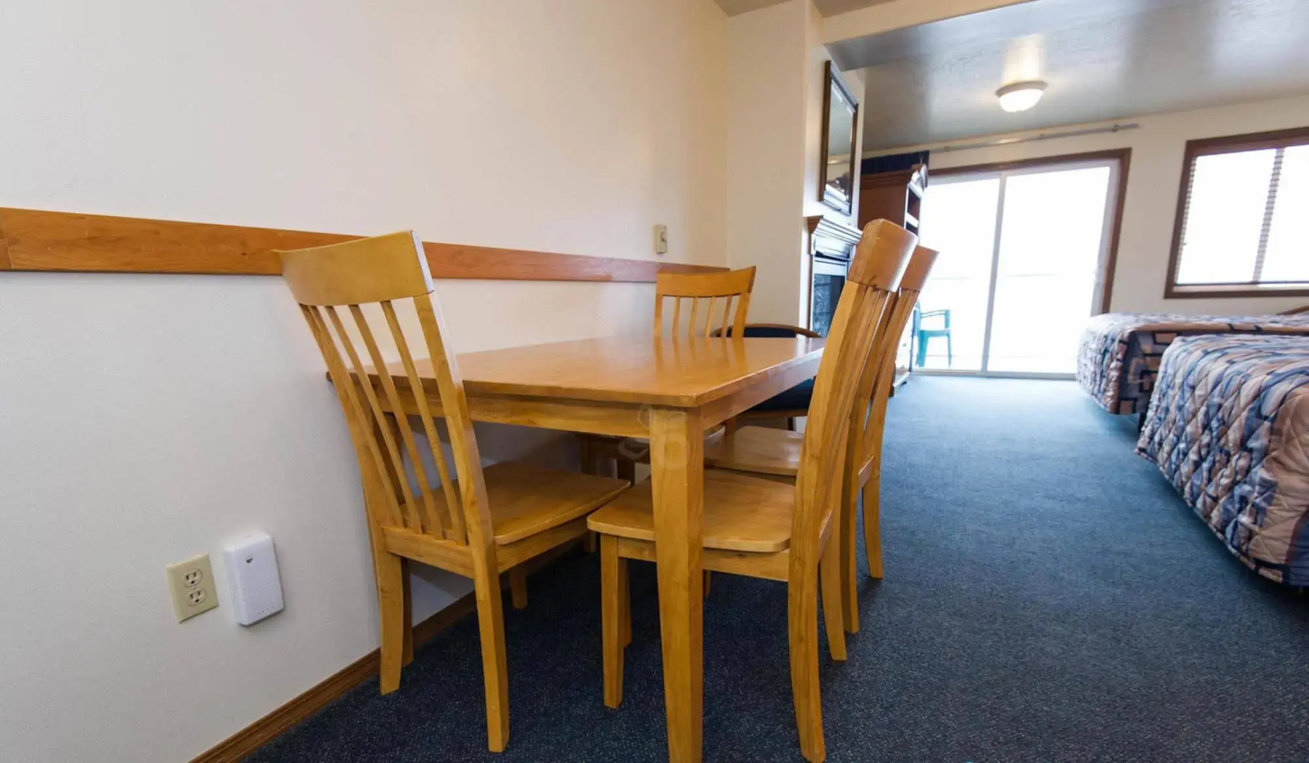 The Sandcastle Beachfront Hotel