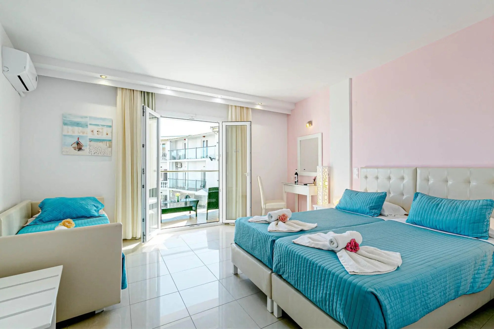 Palotel Luxury Hotel