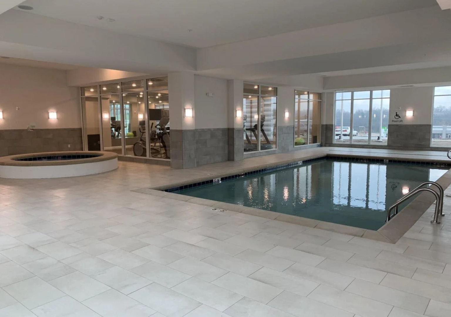 Holiday Inn Hotel & Suites Jefferson City by IHG