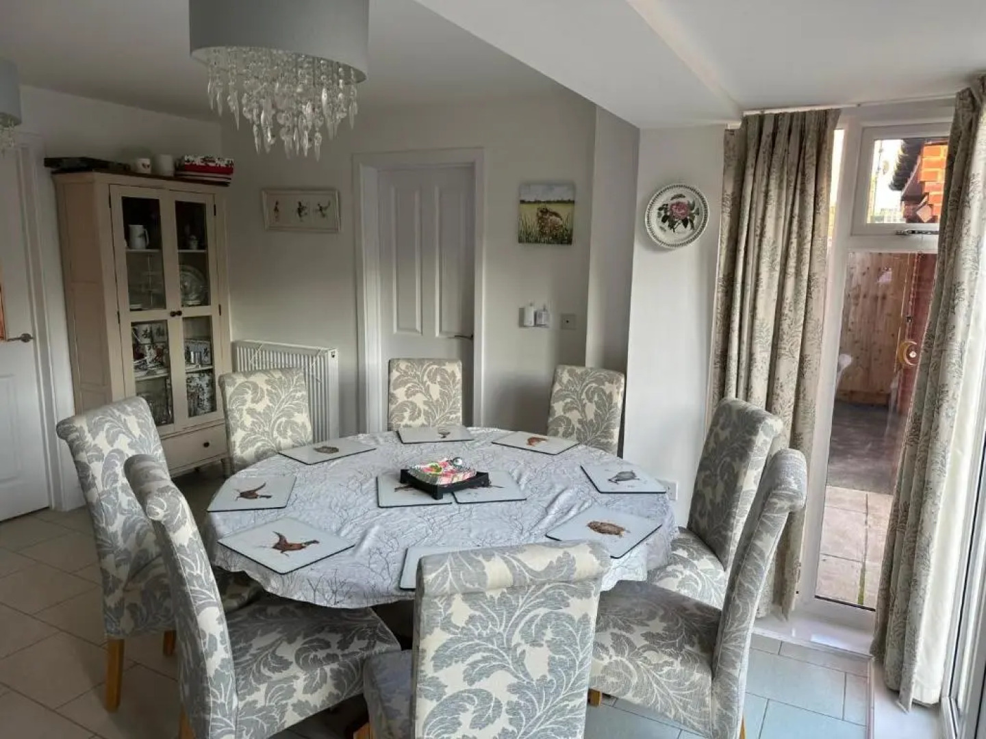 Stunning 4BD Family Getaway Westbury Wiltshire