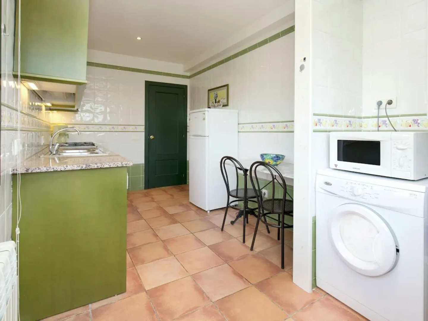 Quaint Villa in Navata With Fenced Garden