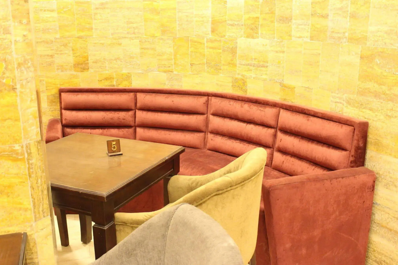 Jawabreh Hotel & Suites