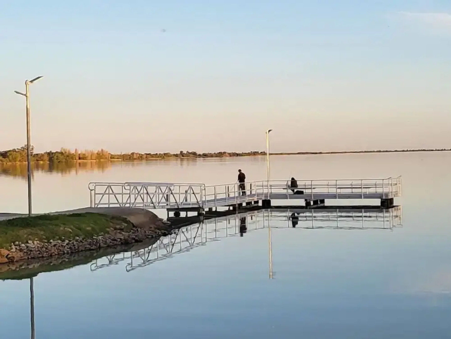Kangaroo Lake Backpacker C & C Park