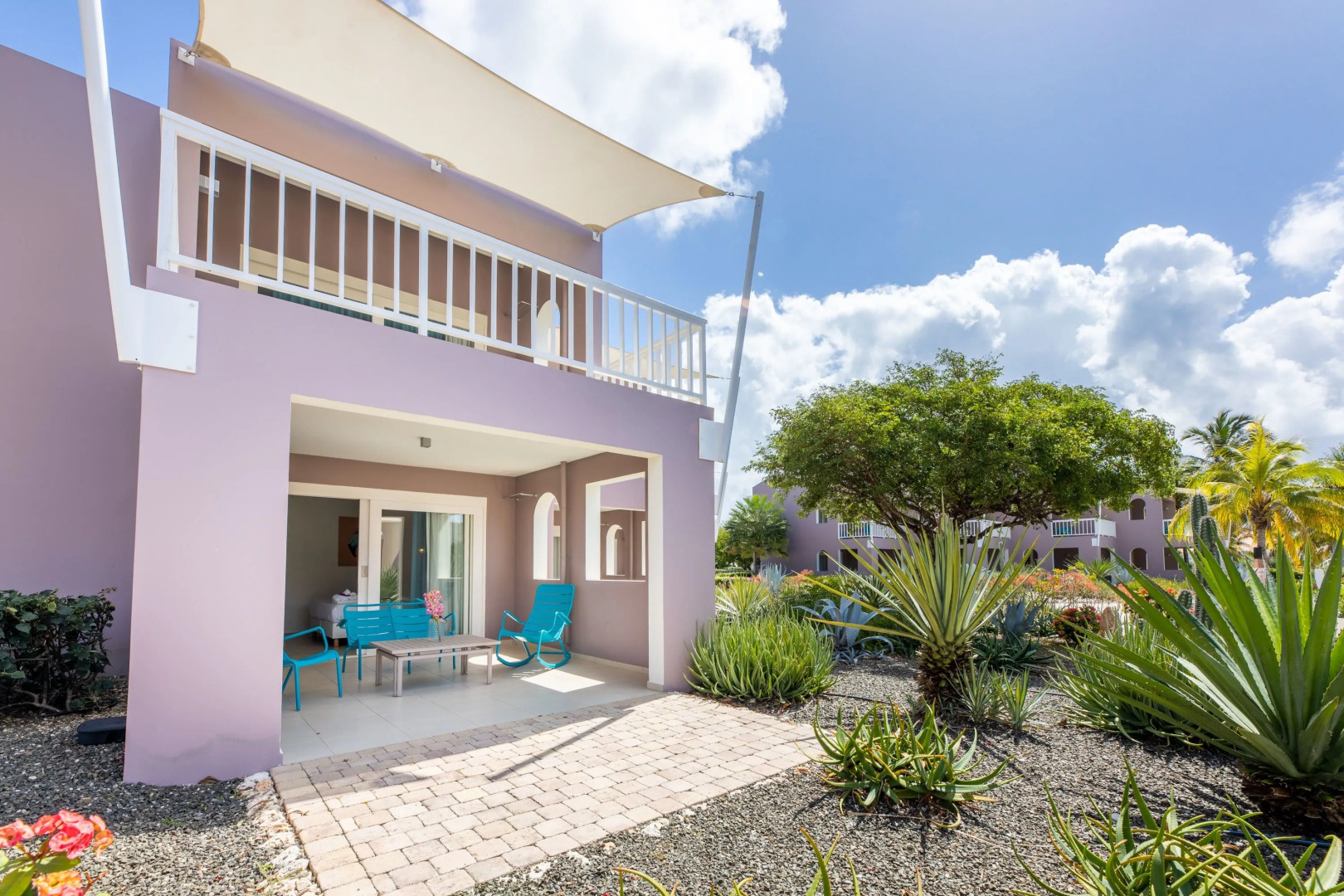 Deluxe Suite Garden View