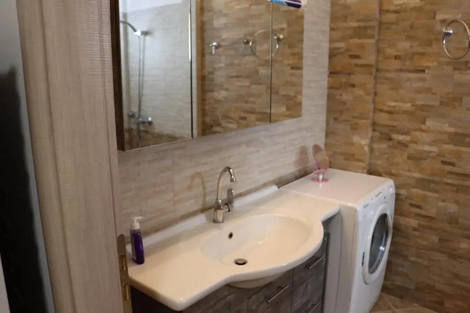 Avlemonas Guest House