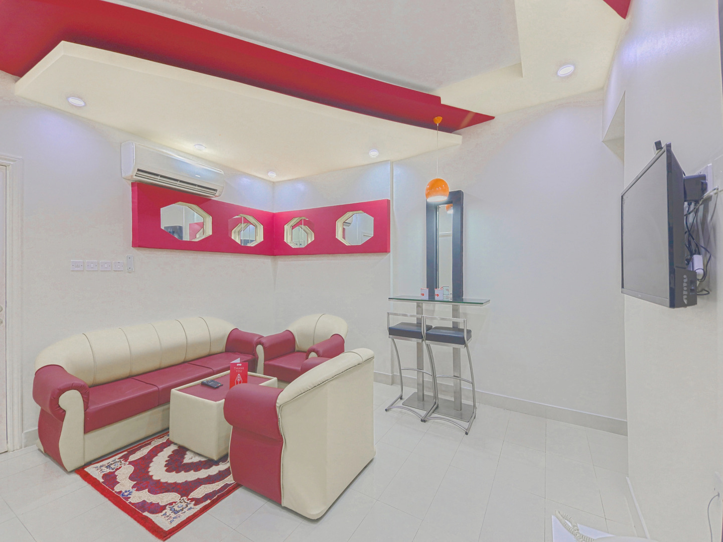 Отель Palette Muscat Al Bayrahaa