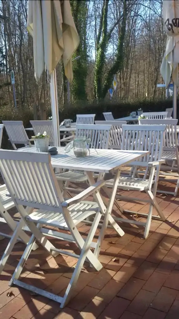 Basalt Hotel Restaurant Lounge