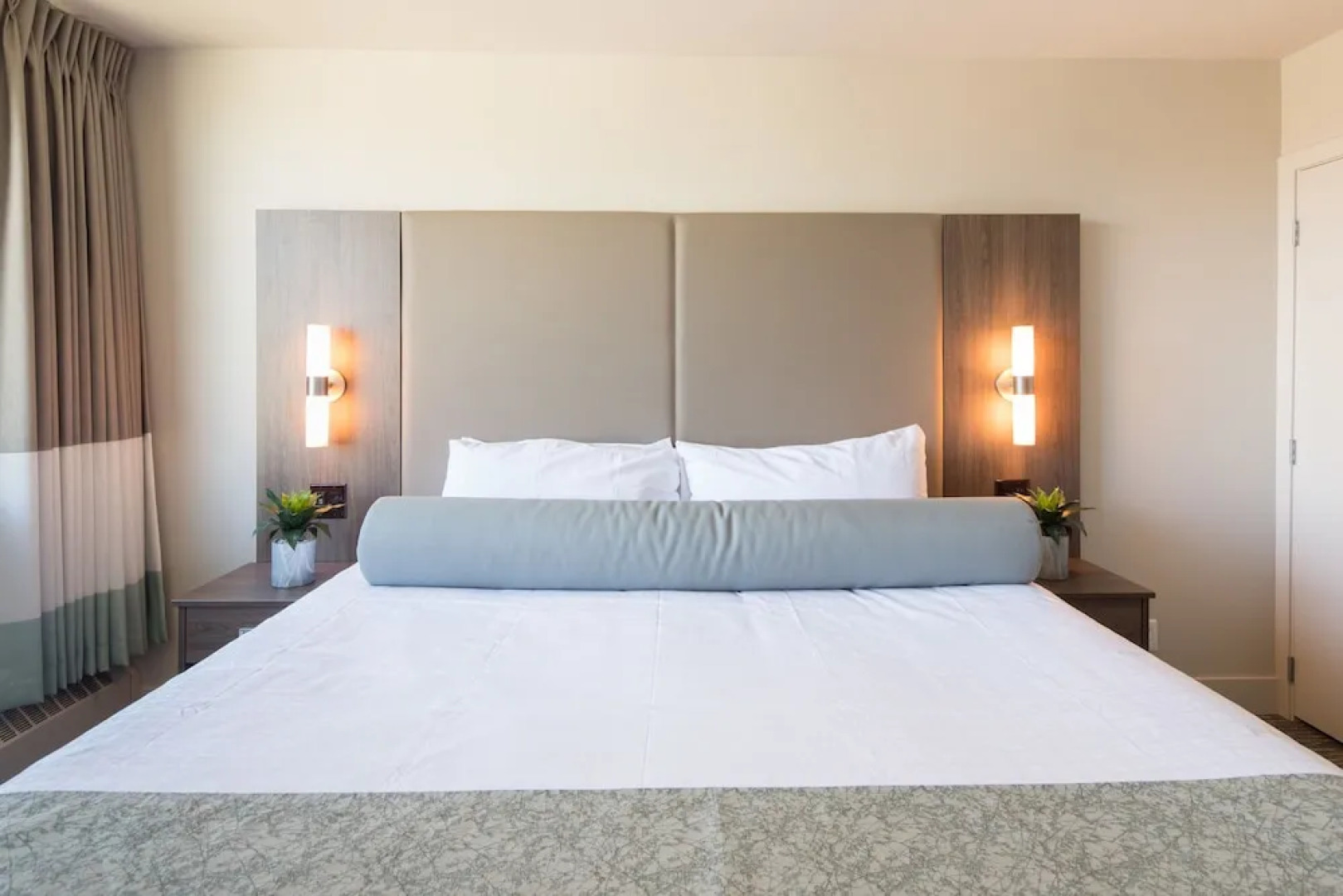 Conferences & Accommodation at UBC