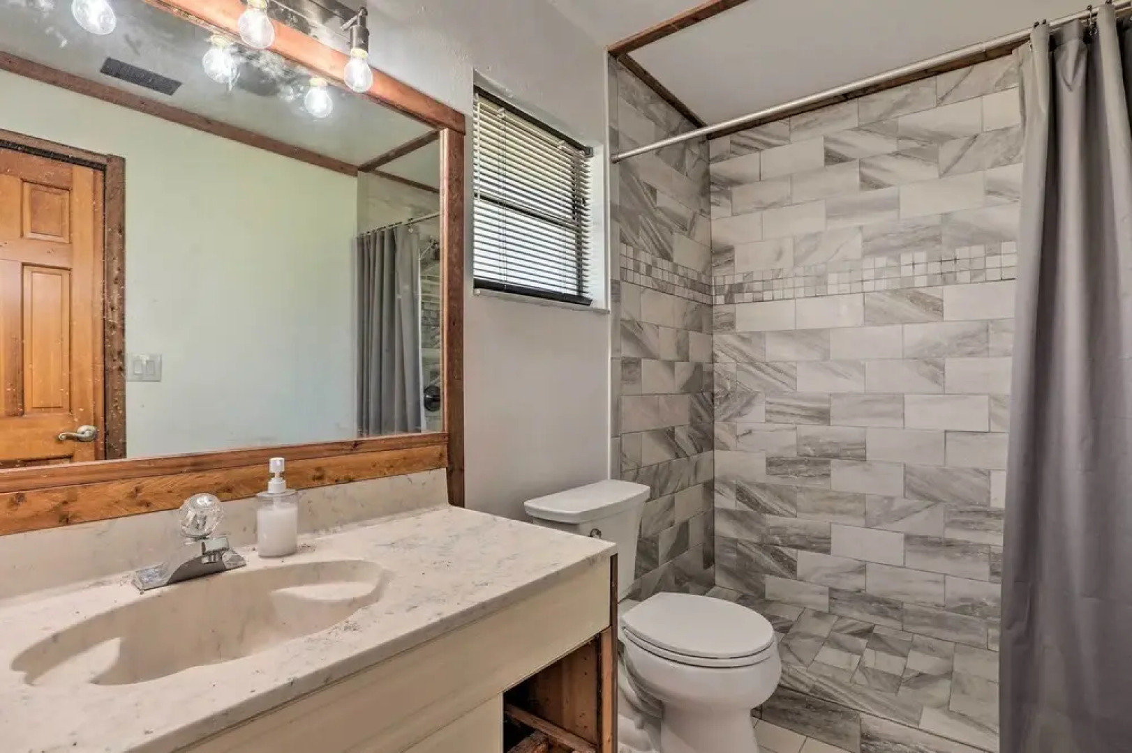 Pet-friendly 'raceway Ranch' w/ Patio & Grill