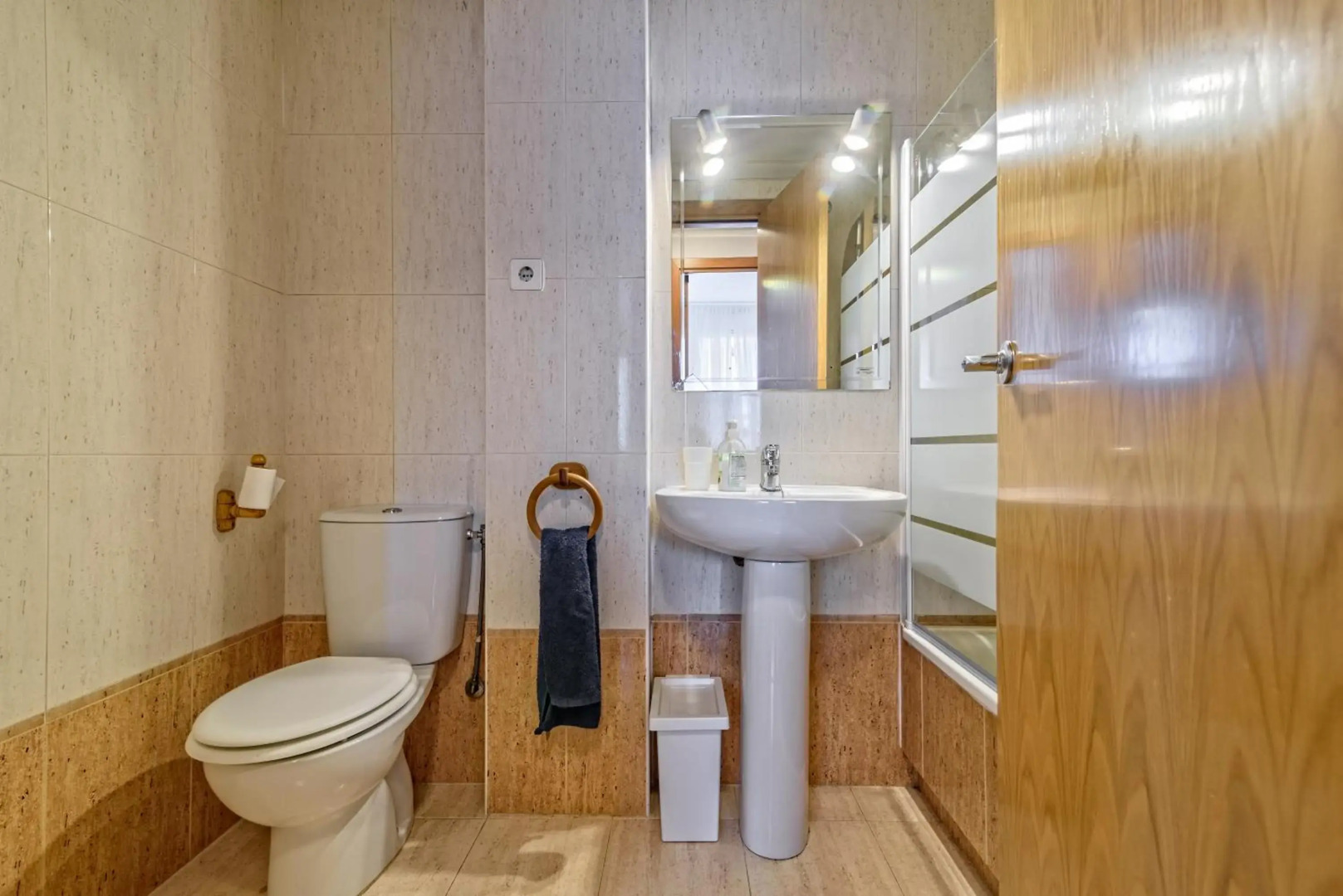 Apartamento&piscina cerca de Barcelona