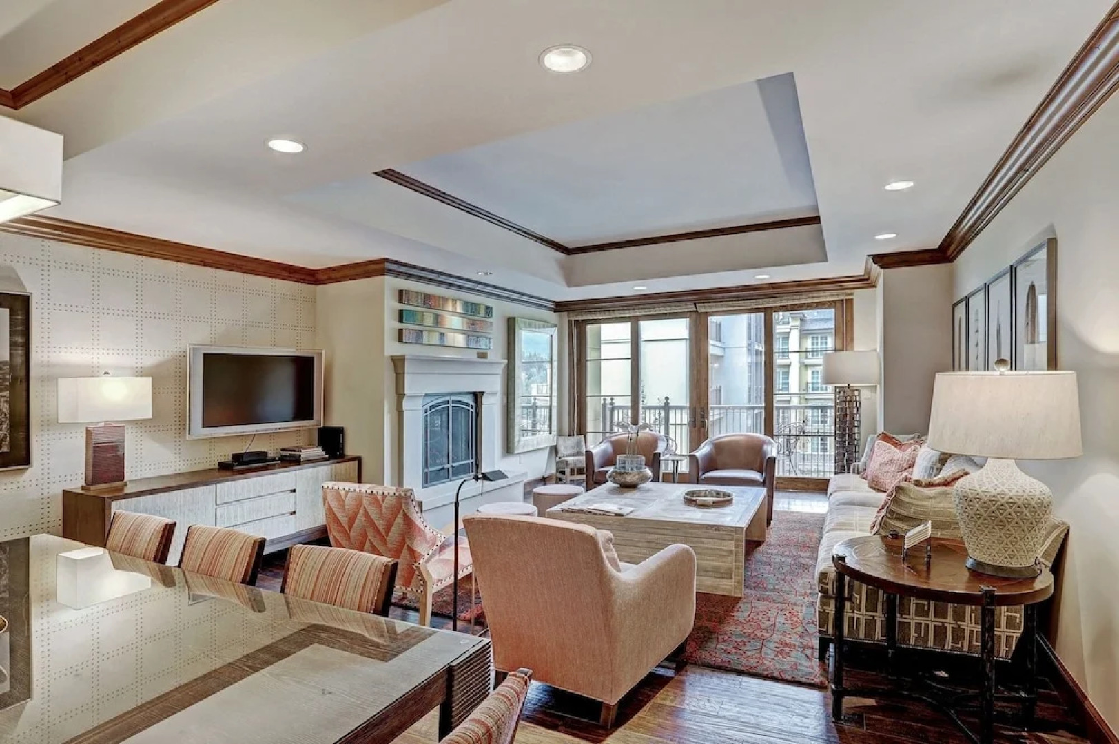 Ritz 3Br Mtn View RRR407