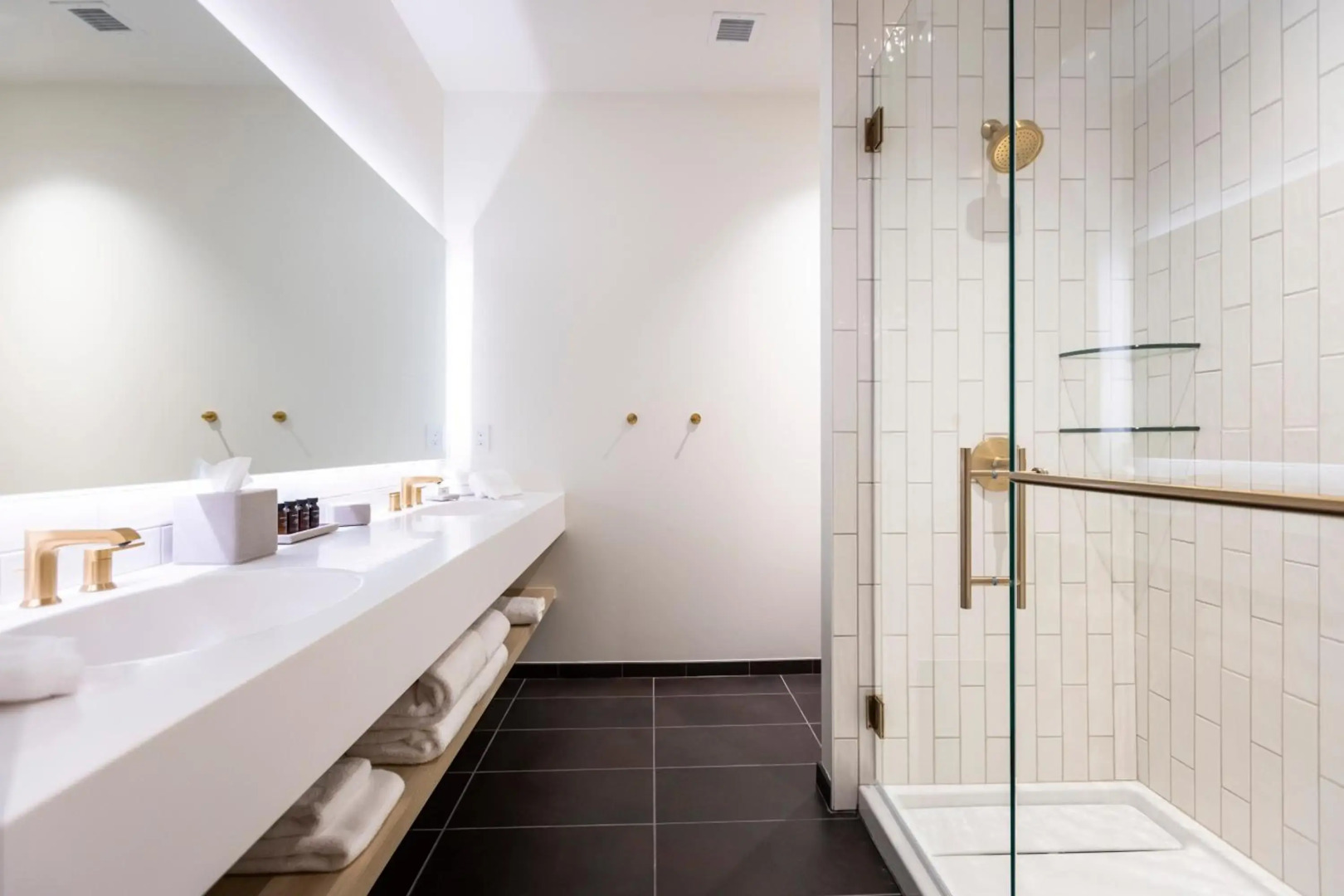 Hotel Covington Cincinnati Riverfront