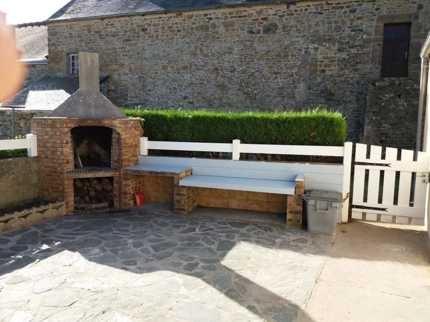 House With 3 Bedrooms in Surtainville, With Furnished Garden and Wifi