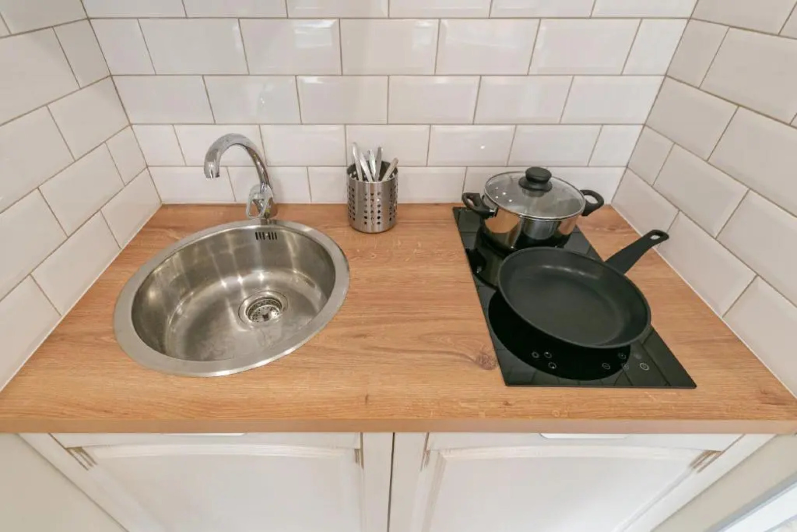 LeAparts (ЛеАпартс) на улице Бориса Пастернака