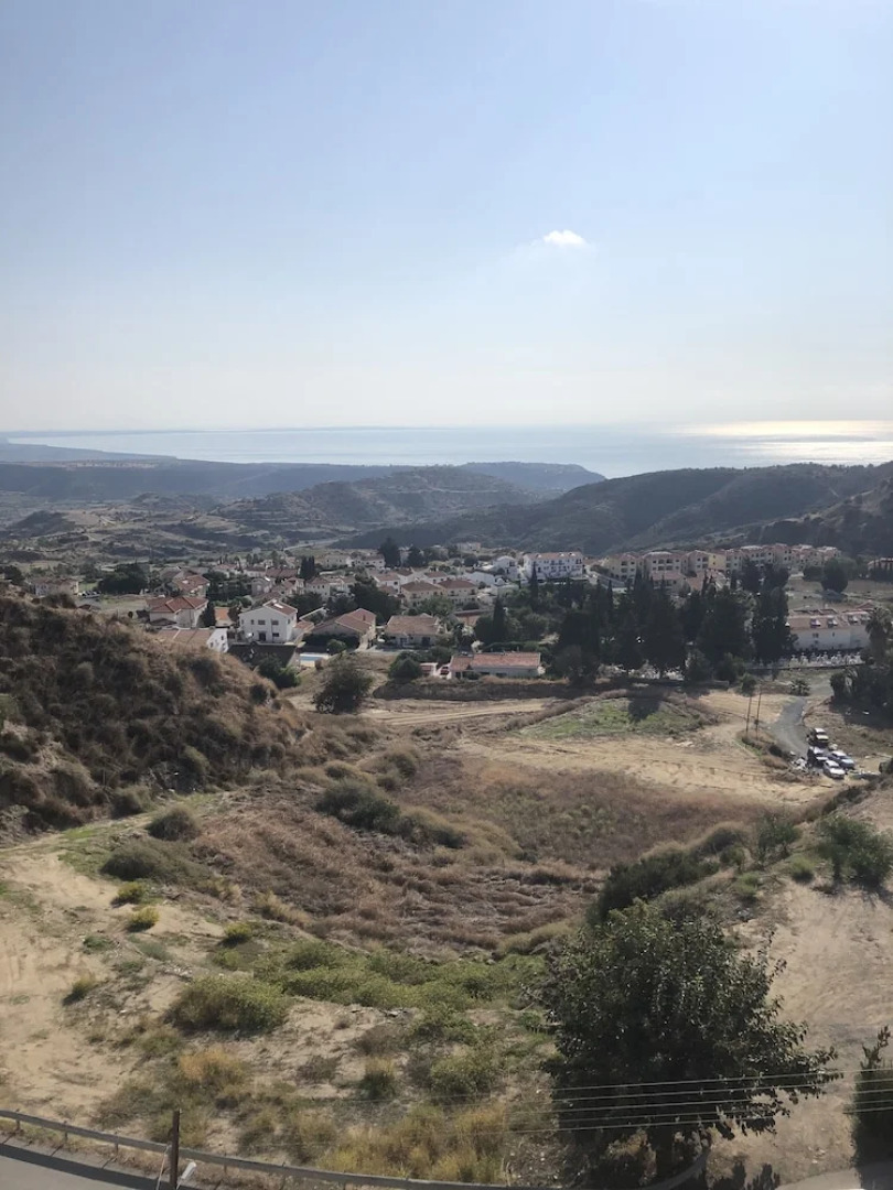 Inviting 2-bed Apartment in Pissouri- Ti Thea