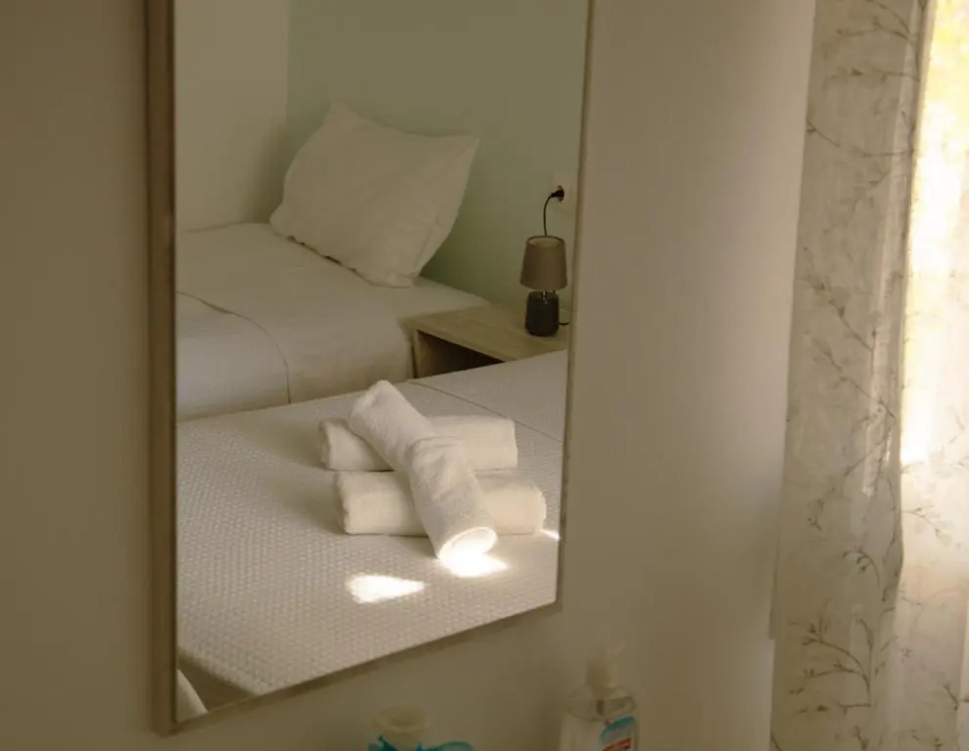 Thomas House near the beach