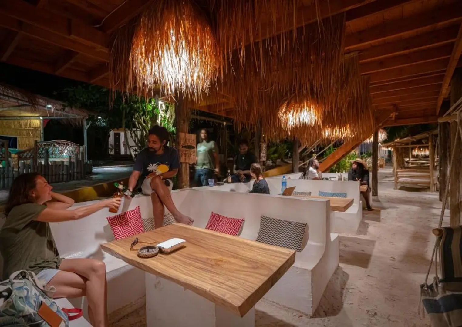 Coral Rocks Hotel & Restaurant