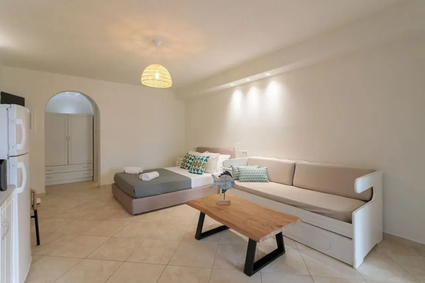 Almiriki Naxos Beachside Living