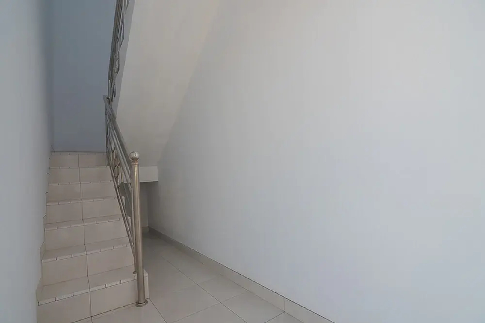 Wisma Atensi by RedDoorz