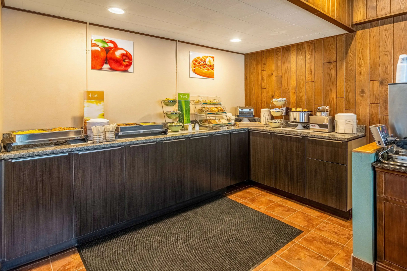 Quality Inn & Suites