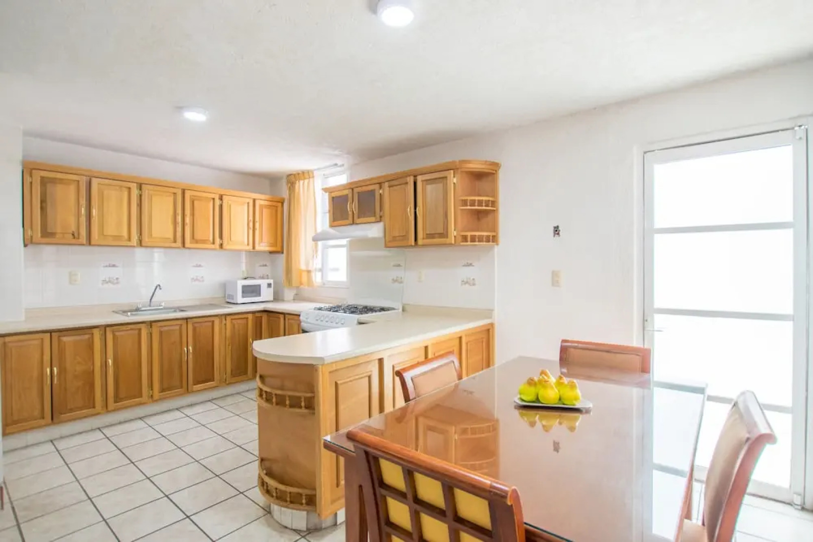 Suites Poliforum Inn