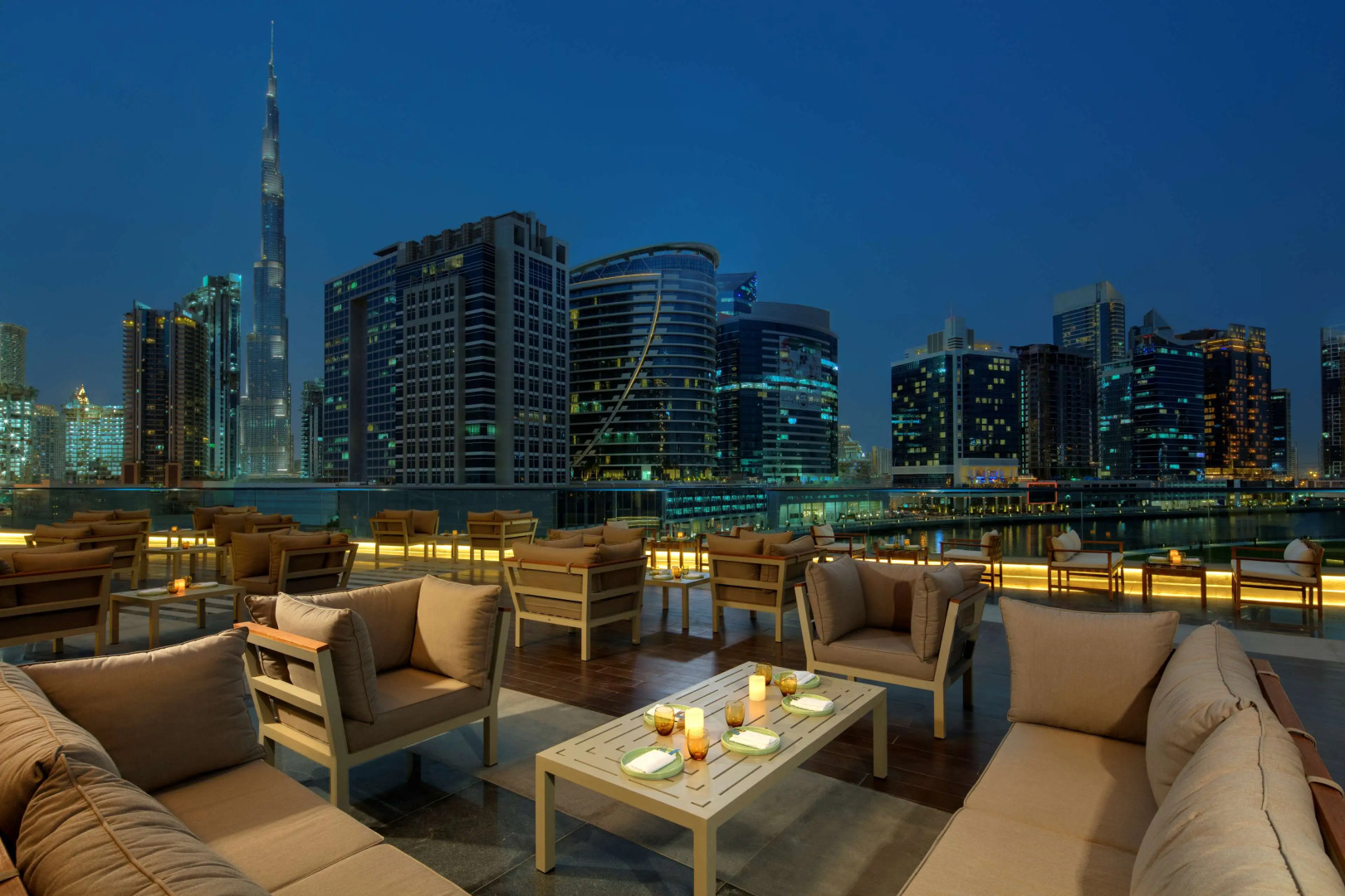 Radisson Blu Hotel, Dubai Waterfront