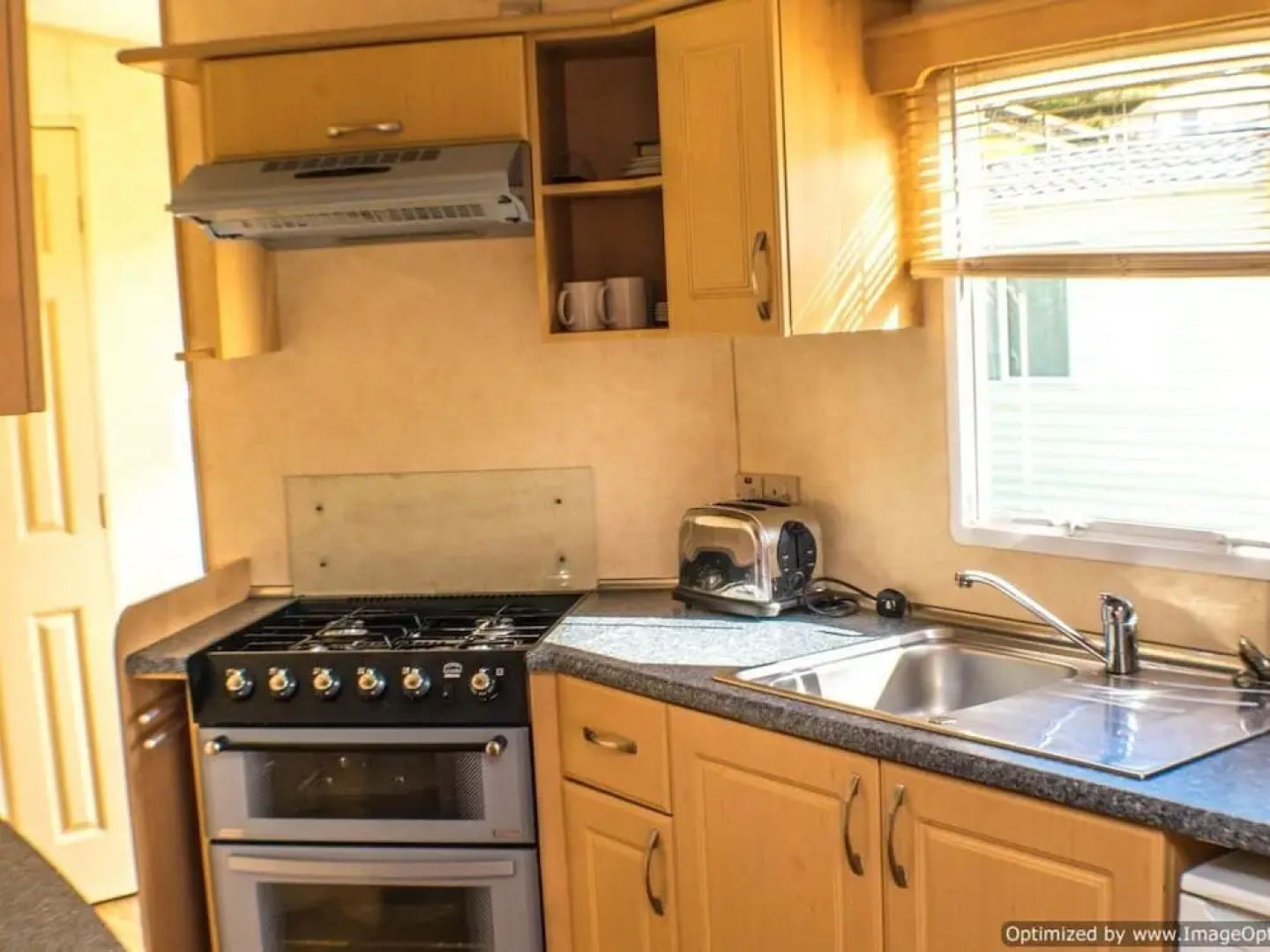 Parkers Farm Cottages and Caravans