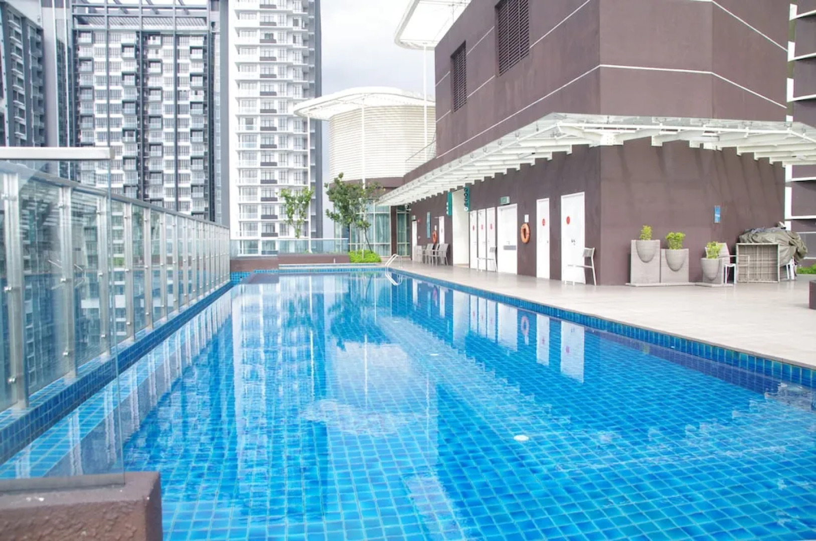 The Afiniti City View Apartment