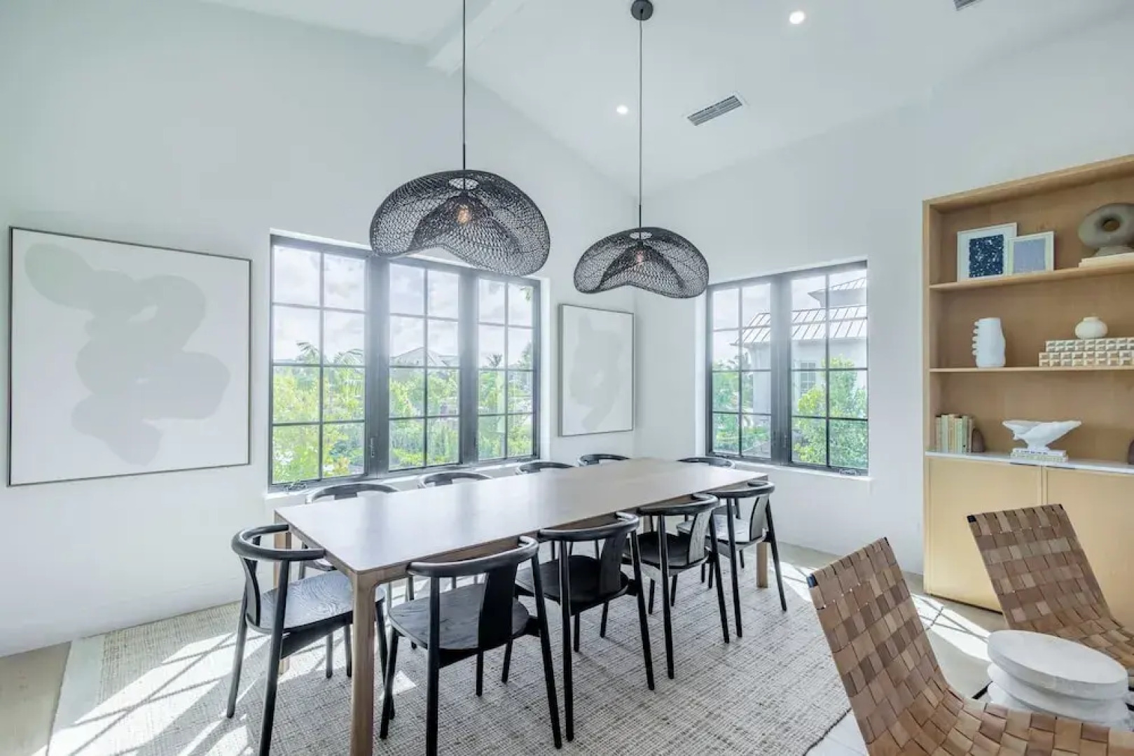 Brand New Catchlight House With Private Pool