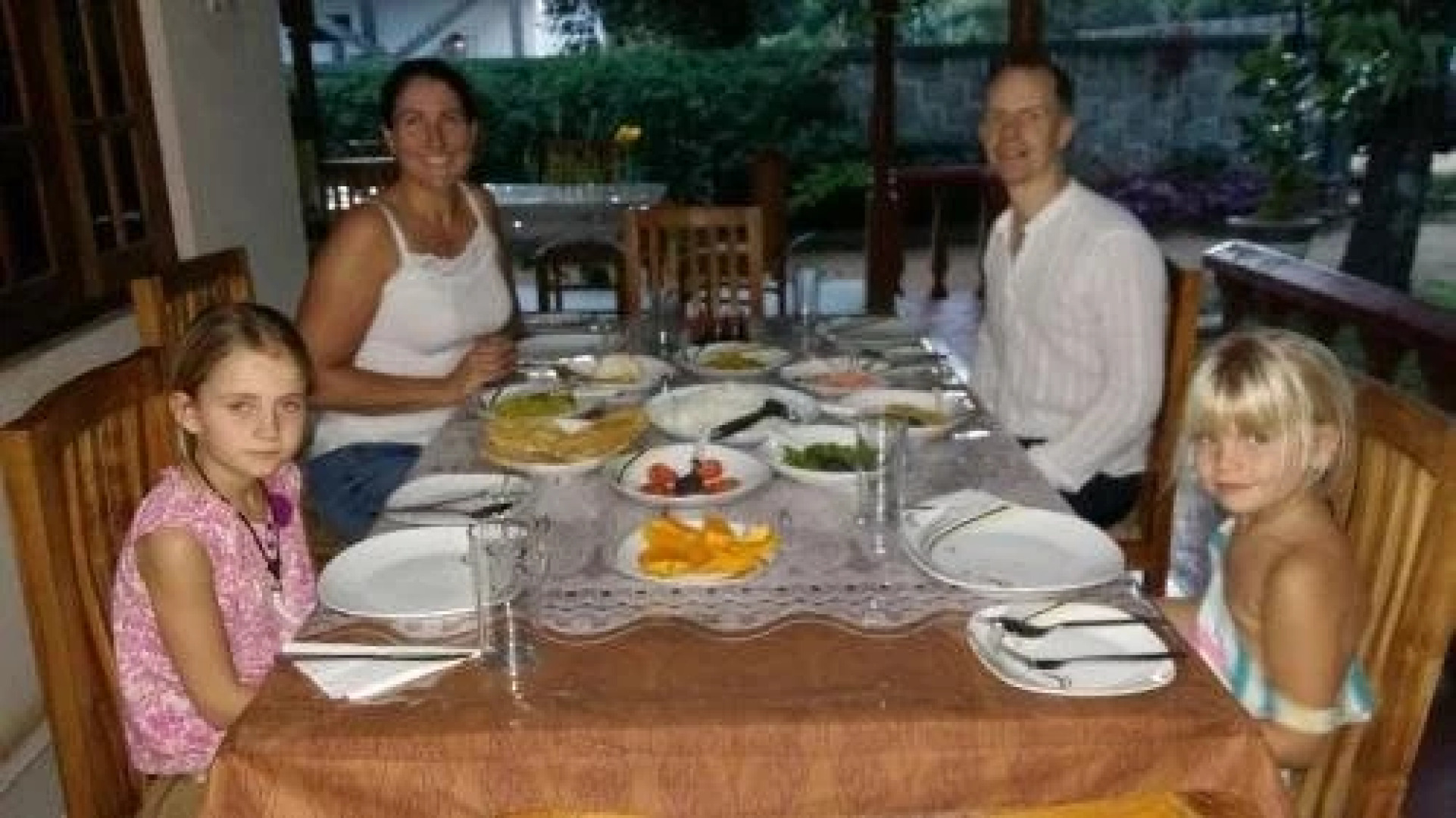 Elephants Fence Guest & Safari Services