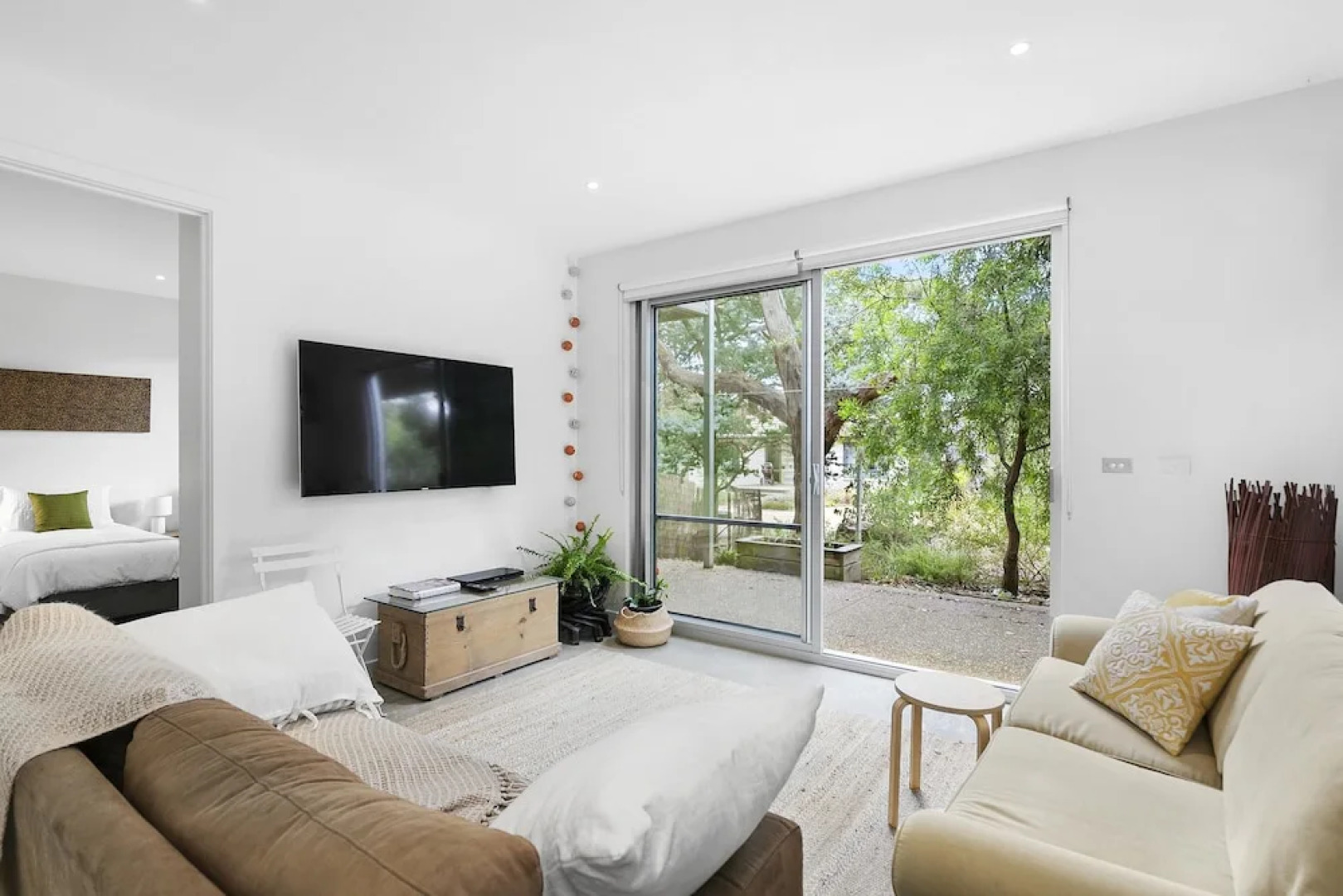 Bristlebird - Rejuvenate Stays