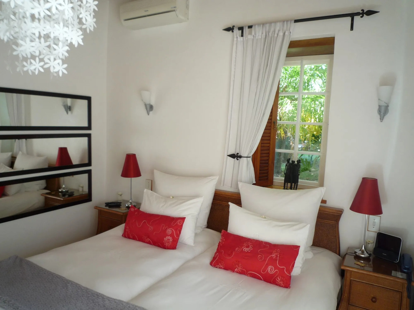 Rothman Manor Guest House