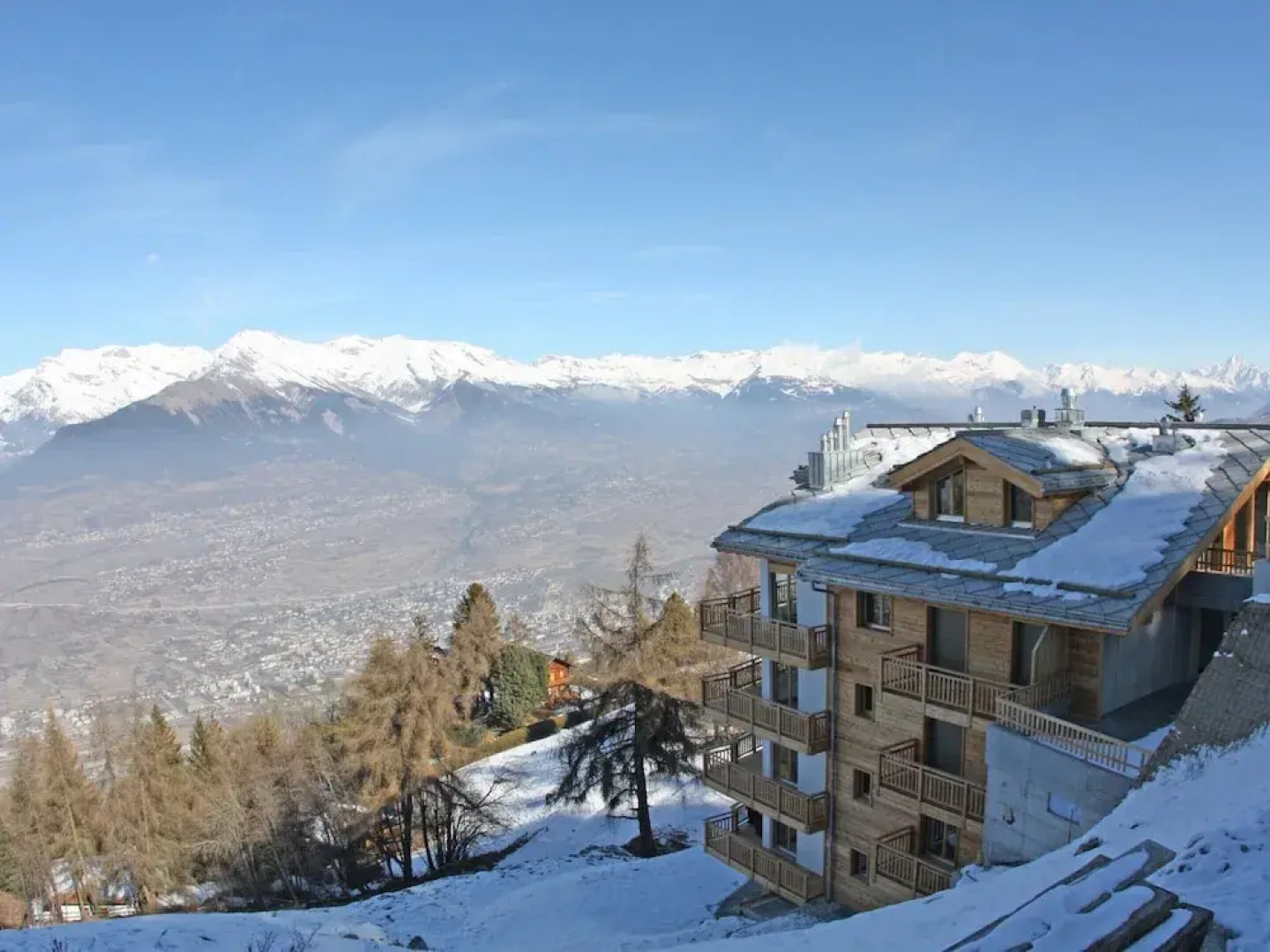 Modern Apartment With Sauna
