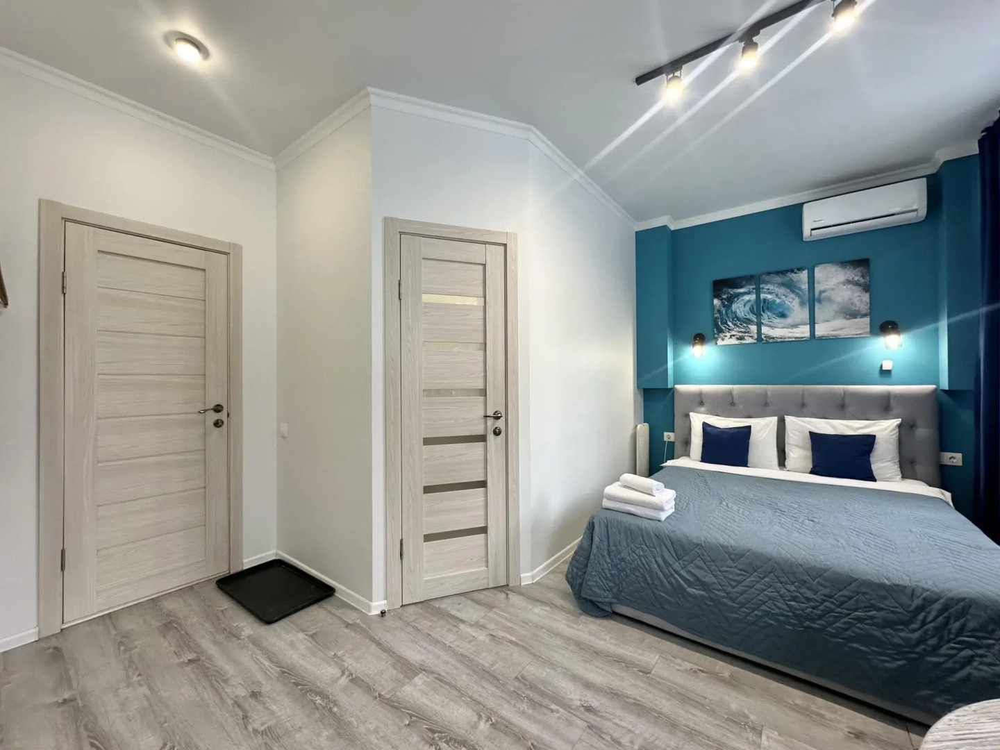 Welcome (Вэлком) на улице Героев Труда