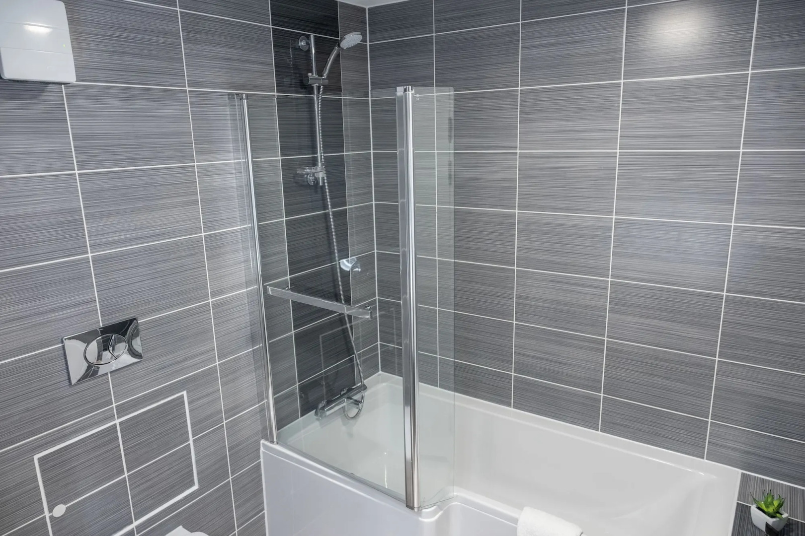 Burleigh Court Hotel