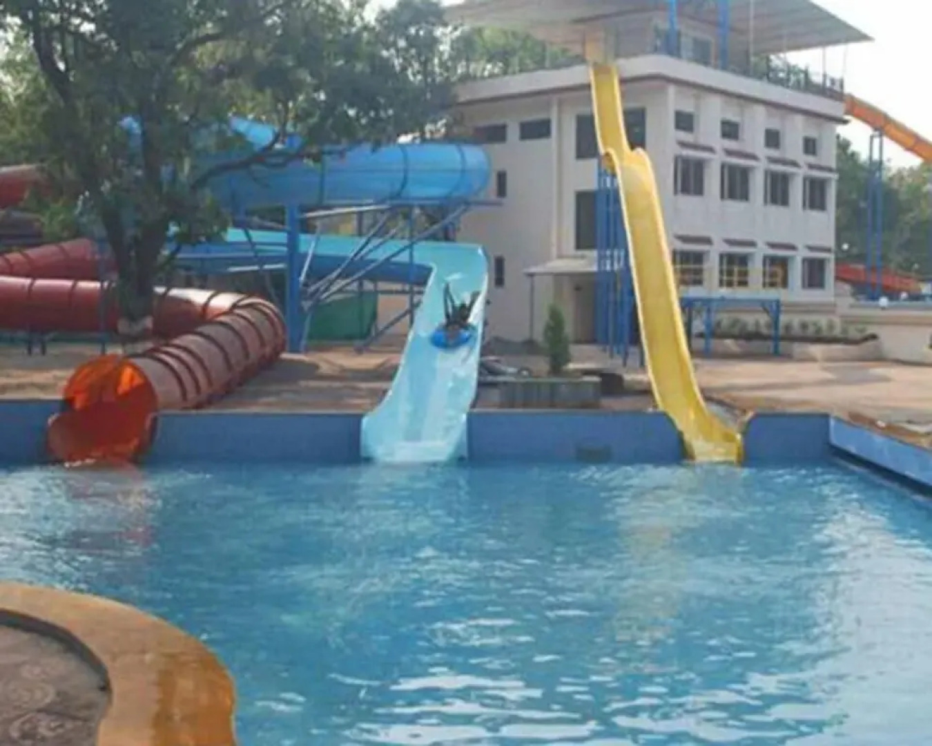 United 21 Retreat, Lonavala