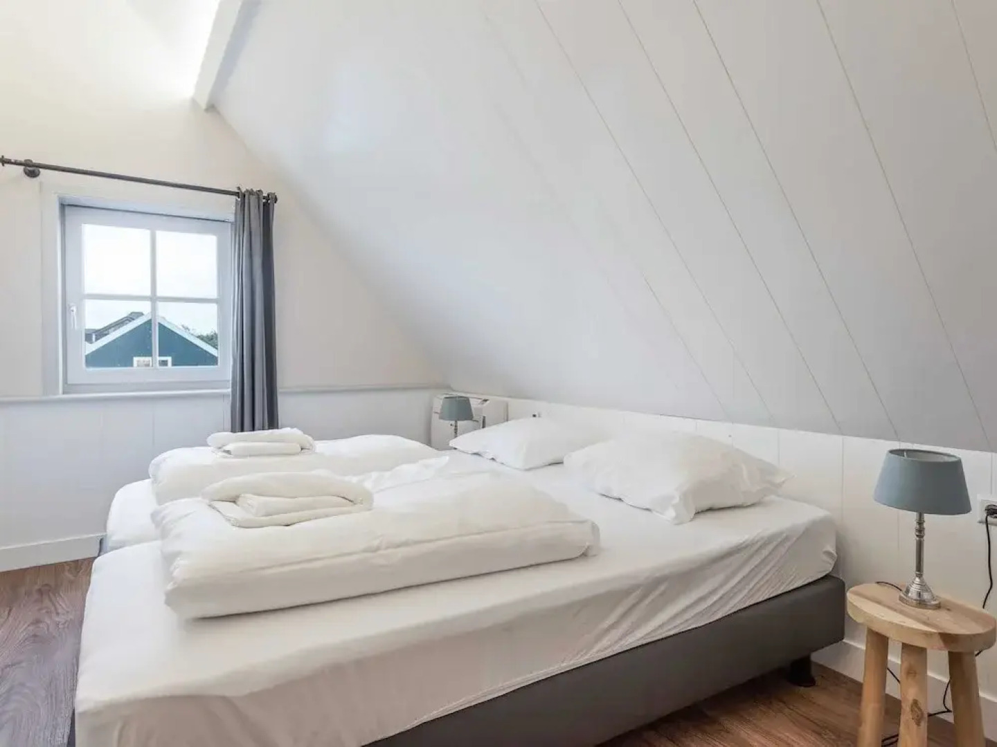 Spacious Holiday Home in the Beemster Near a Windmill