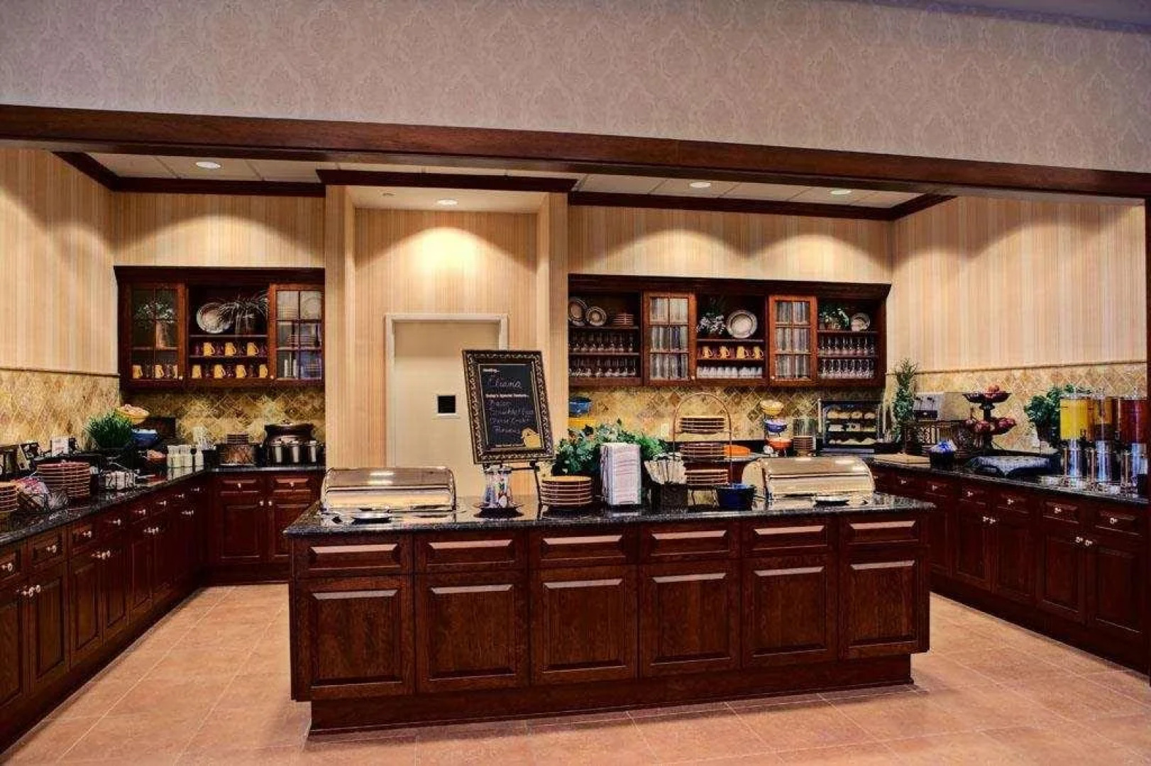 Homewood Suites by Hilton East Rutherford - Meadowlands