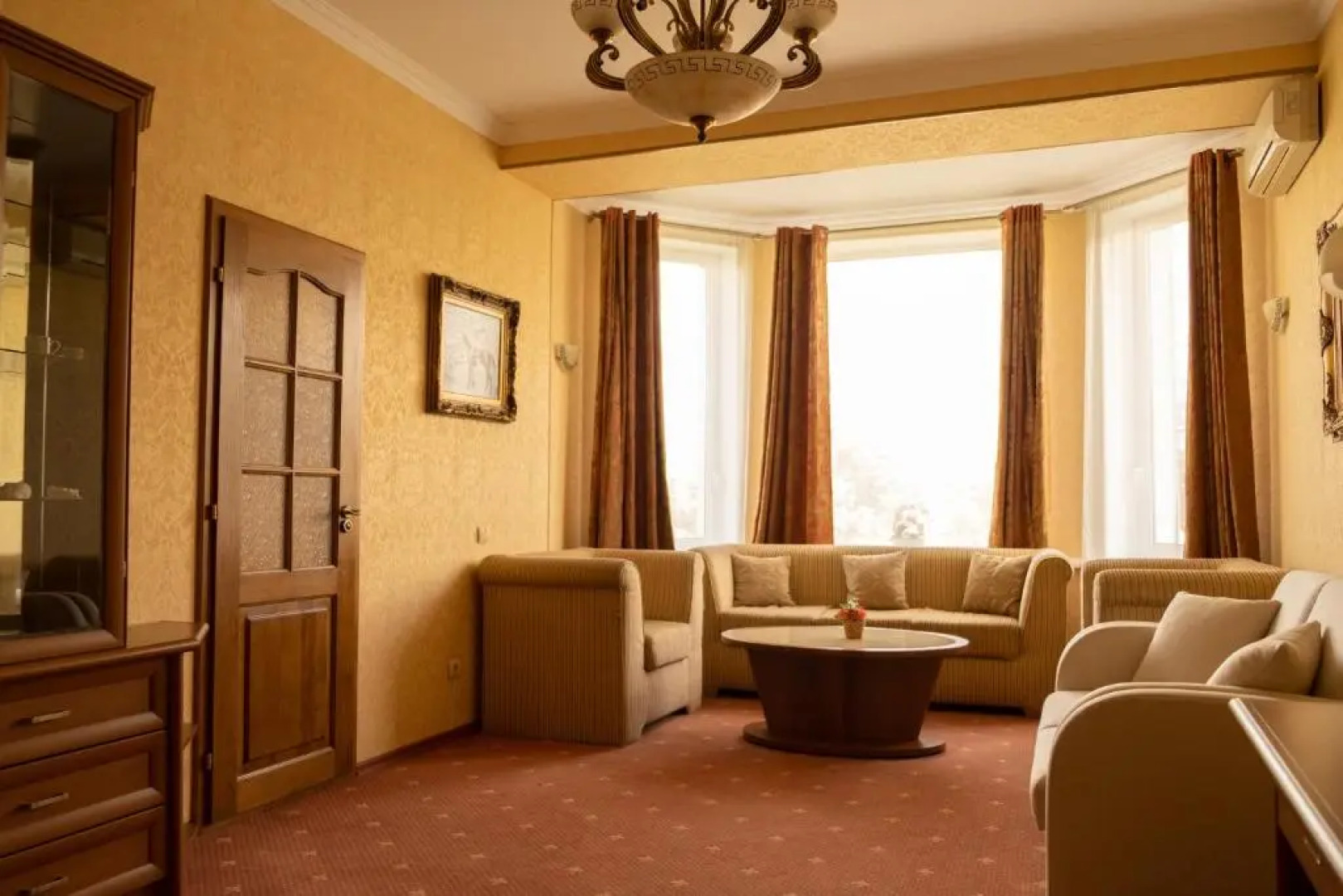 Гостиница «Дипломат Клуб»