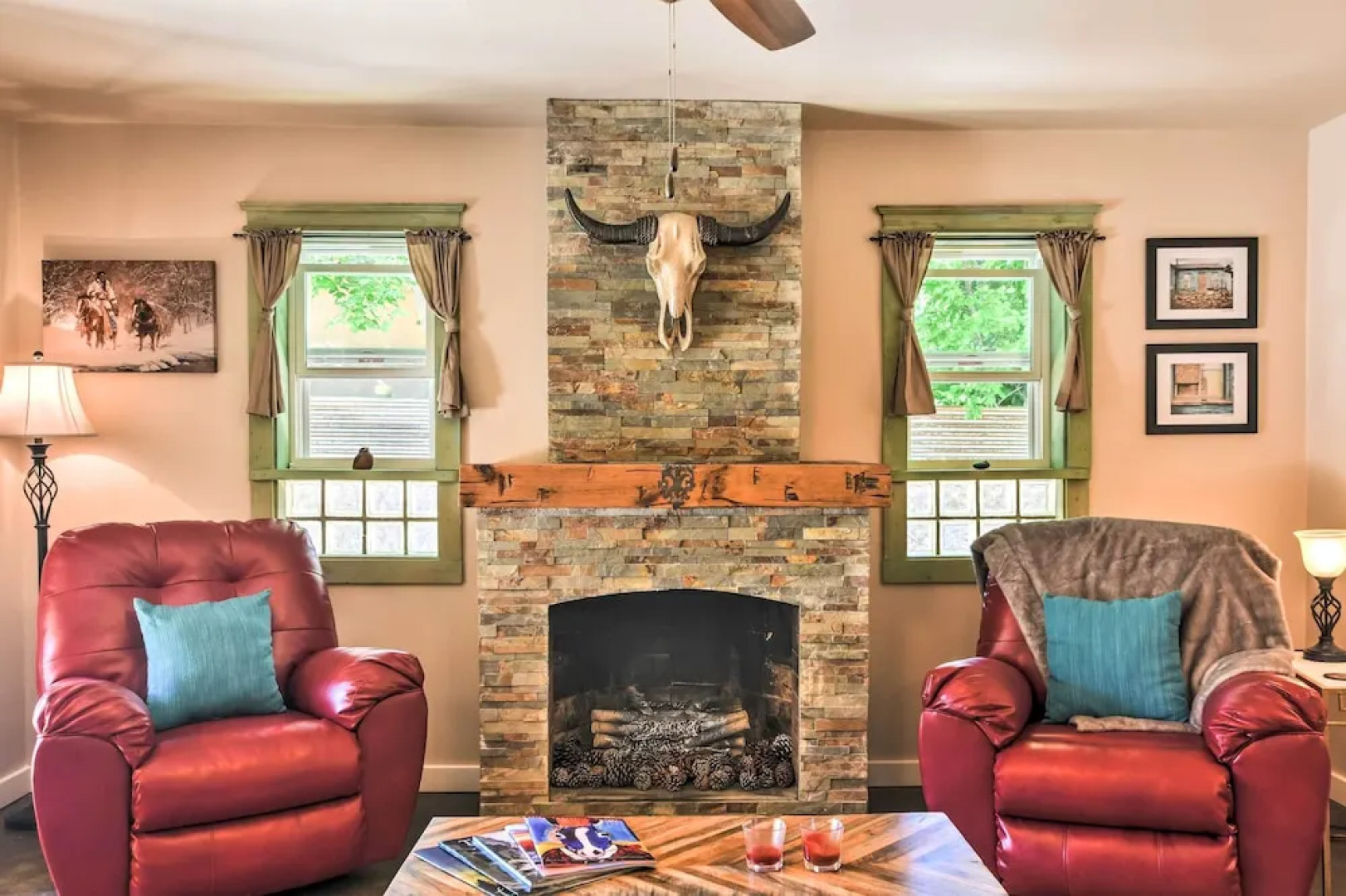 Cozy Home w/ Media Room: Short Walk to Taos Plaza!