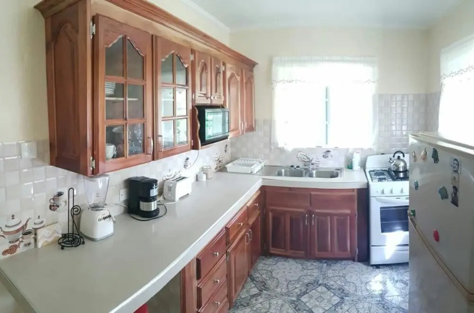 Rock Side Beach Villa