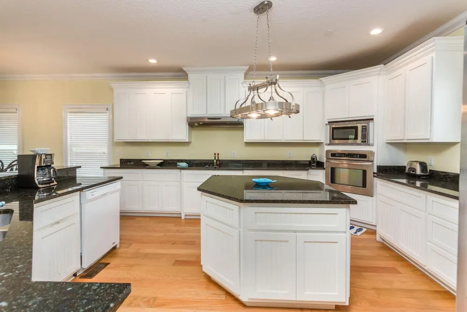 1012 Sherman Avenue by Hodnett Cooper