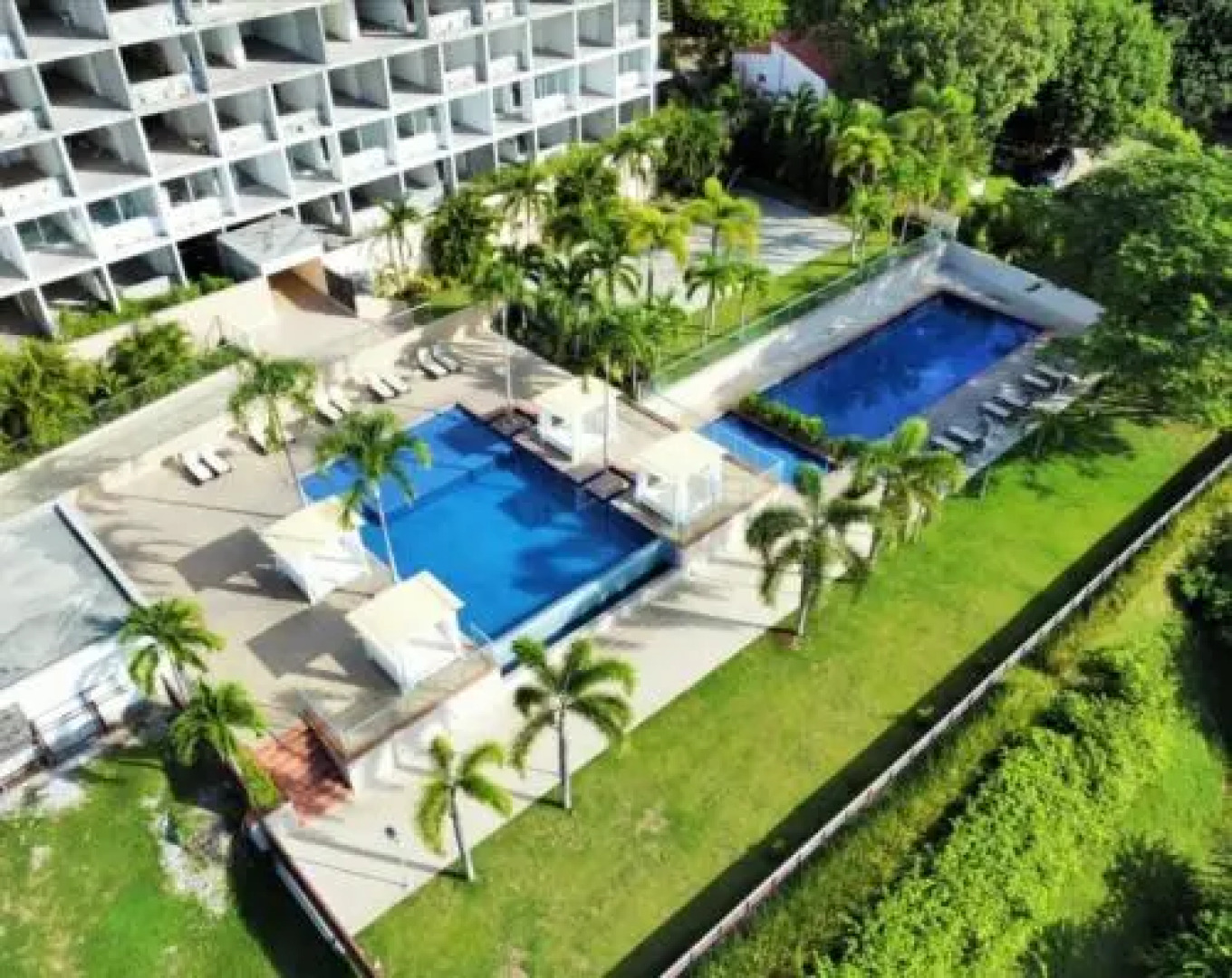 El Palmar Residences